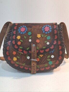 Vtg 1970s Handcrafted/Painted Brown Leather  Floral Boho Hippie Saddle Bag